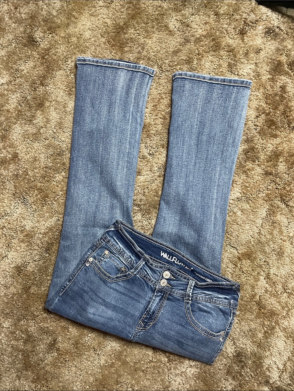 Wallflower The Luscious Curvy Fit Slim Boot Jean Juniors Size 9 Short